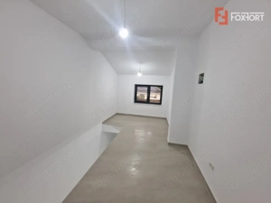 Duplex de vanzare, 4 camere, Mosnita Veche - imagine 5