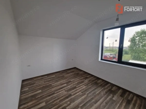 Duplex de vanzare, 4 camere, Mosnita Veche - imagine 9