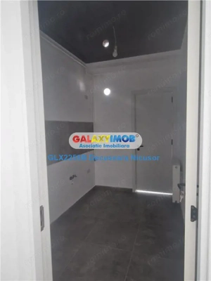 Garsoniera cu loc de parcare Militari Residence 300 euro - imagine 2