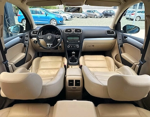 Volkswagen Golf 1.4 TSI Exclusive - imagine 16