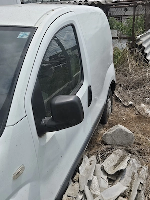 autoutilitara peugeot bipper - imagine 2