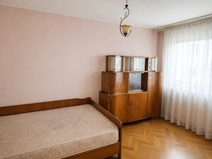 Apartament 3 camere semidecomandat Centrul Nou - imagine 3