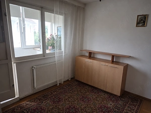 Apartament 3 camere semidecomandat Centrul Nou - imagine 2