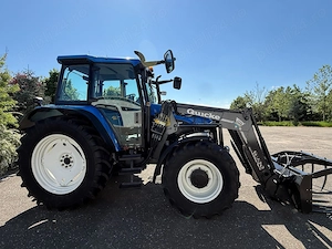 Tractor New Holland TS 100 .