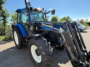 Tractor New Holland TS 100 . - imagine 3