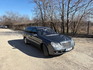 Mercedes E Class Automatik - imagine 2