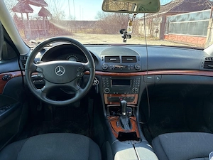 Mercedes E Class Automatik - imagine 3