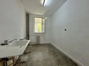 Apartament 2 camere, etaj 2, decomandat - zona Sagului  - imagine 6