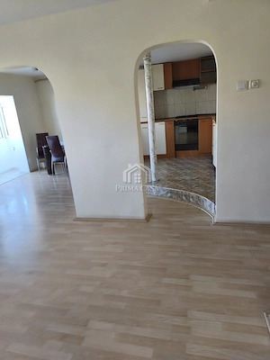 Apartament cu 4 camere   zona Brosteni   etaj 3din4   97mp utili   renovat   Pret: 100.000  neg  - imagine 13
