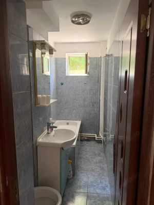 Apartament 3 camere, 49 mp, renovat recent centrala proprie, zona Craiovita Noua - imagine 4