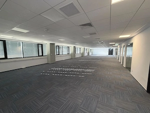 Spațiu de birouri modern   3.500 mp disponibili într-un hub industrial premium - imagine 3