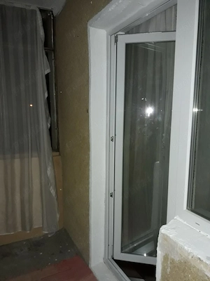 Vand apartament 3 camere - zona Lipovei - imagine 3