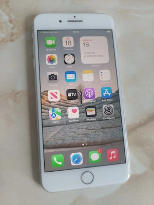 [7+] Vând Apple iPhone 7 Plus silver de 256GB (nu ia semnal) [poze reale]