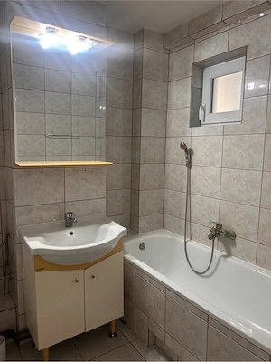 Vand apartament 3 camere Dacia  - imagine 3