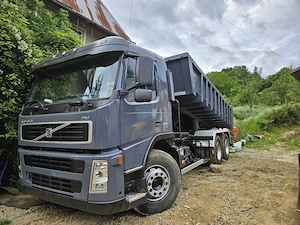 Camion bascula