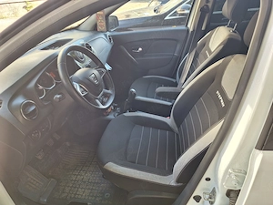 Dacia Sandero Stepway 0.9 - imagine 3