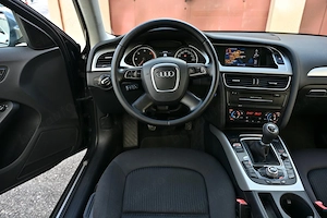 Vand Audi A4 Quattro Ambition 2.0 2011 - imagine 7