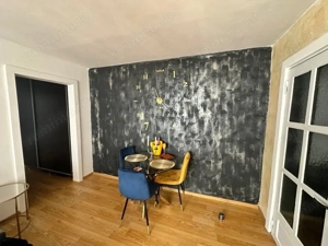 Apartament 3 camere semidecomandat, 62 mp, etaj 2/4 zona Rovine