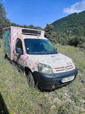 Vând duba frigorifica Citroen berlingo  - imagine 3