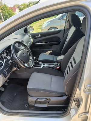 Vand ford focus 1,4 benzina, an 2011,euro 5 - imagine 5