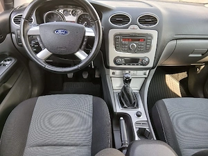 Vand ford focus 1,4 benzina, an 2011,euro 5 - imagine 3
