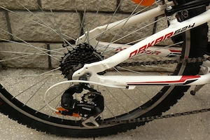Bicicleta mountain bike de copii Merida 24