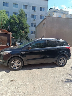 Vând Ford Kuga model 2014 cu revizia tehnică la zi ! - imagine 8
