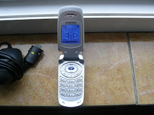 Telefon mobil Samsung SGH-A800 - imagine 2