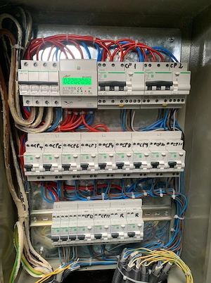 Vand tablou electric trifazat