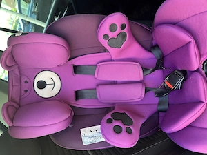 Scaun auto cu isofix