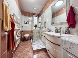 Apartament deosebit cu 2 camere | Medicina - imagine 8