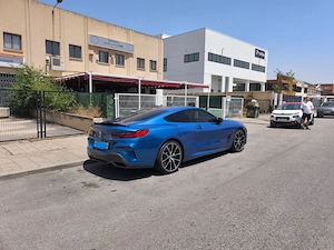 BMW M850i xDrive Coupé - M Performance - Blue  - imagine 8