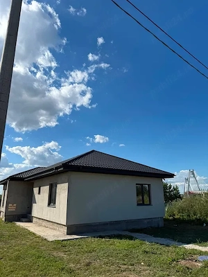 Vand Casa in Agigea - imagine 2