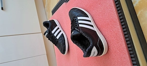 Adidasi unisex Adidas 37.5-38