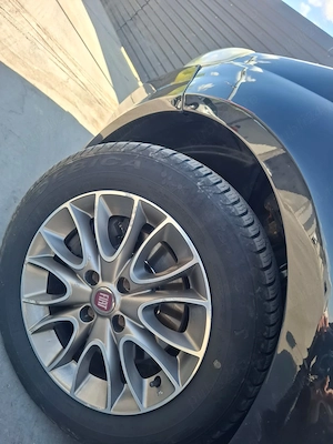 Vând Fiat punto evo an 2011motorizare1,3 disel multijet foarte fiabil și econom,ideal naveta și oras - imagine 5