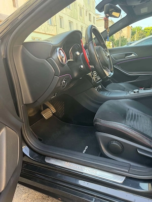 Mercedes CLA 220 - imagine 5