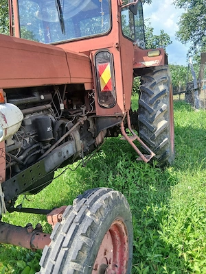 vând tractor u650 si remorcă de 5 t - imagine 2