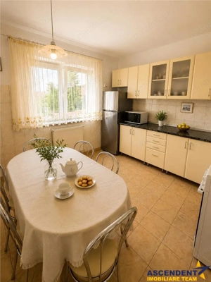 Casa individuala cu 5 camere, garaj, pivnita si curte proprie, Sangeorgiu de Mures - imagine 3