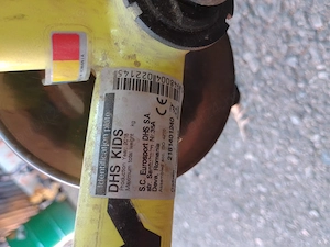 Bicicletă copii 3-7ani , DHS . Bicicleta este în stare foarte bună de funcționare . Are roți pe 14 "