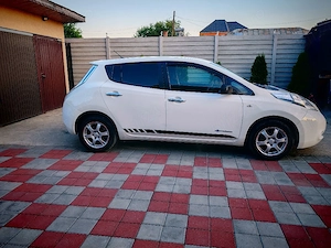 Nissan leaf electric  - imagine 5