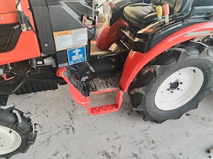 Se vinde tractor 25cp nou - imagine 4