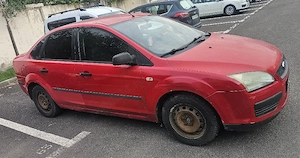 vand ford focus  - imagine 5