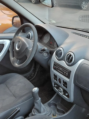 vand Dacia Logan 1.2 benzina  75 CP, 2009 - imagine 2