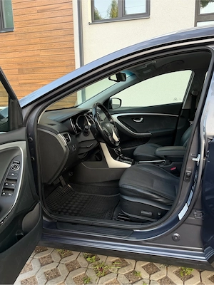 Hyundai I30 2017 1.6CRDi 167.000KM  Cutie Automată!  - imagine 6
