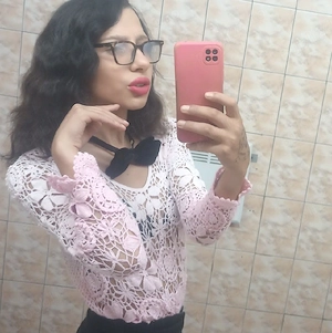 Hellen Barbu,  ts servicii ca pasivă 
