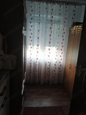 Închiriez apartament  - imagine 3