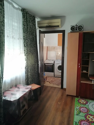 Închiriez apartament  - imagine 2