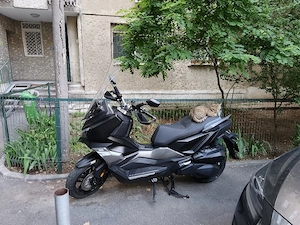 SYM ADX 300 maxiscuter - imagine 4