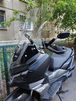 SYM ADX 300 maxiscuter - imagine 3