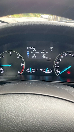 Ford EcoSport 1.5 diesel an 2020 - imagine 10